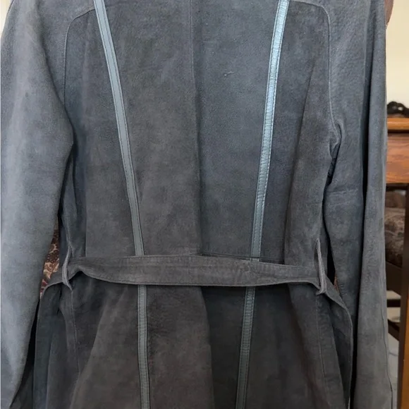 VINTAGE ‘80’s Double-Breasted Suede Trench Coat - Gray - Picture 3 of 12